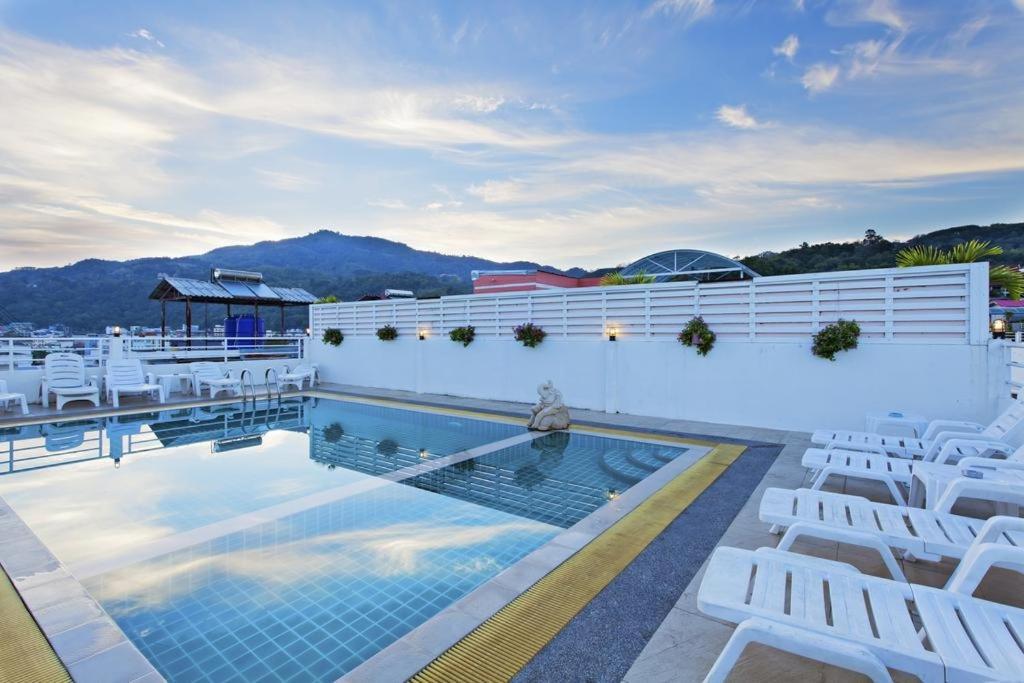 Garden Phuket Hotel Patong Esterno foto