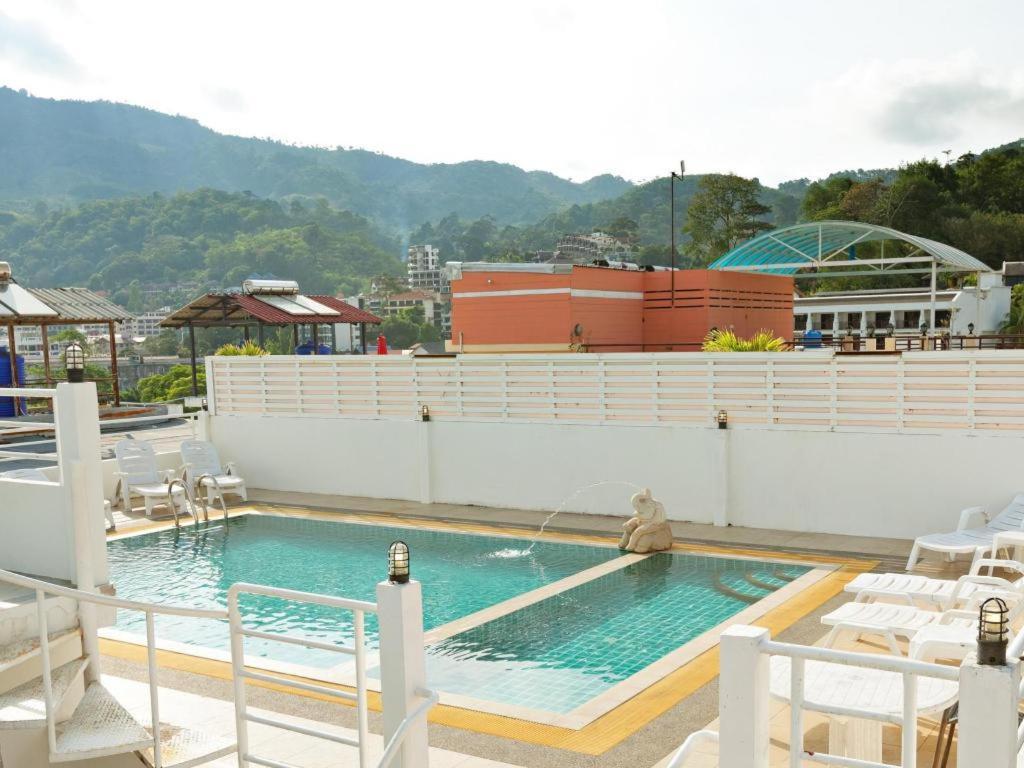 Garden Phuket Hotel Patong Esterno foto