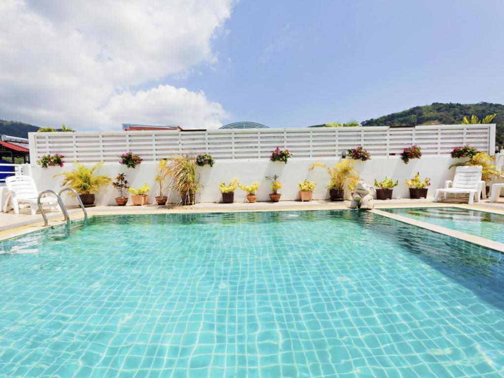 Garden Phuket Hotel Patong Esterno foto