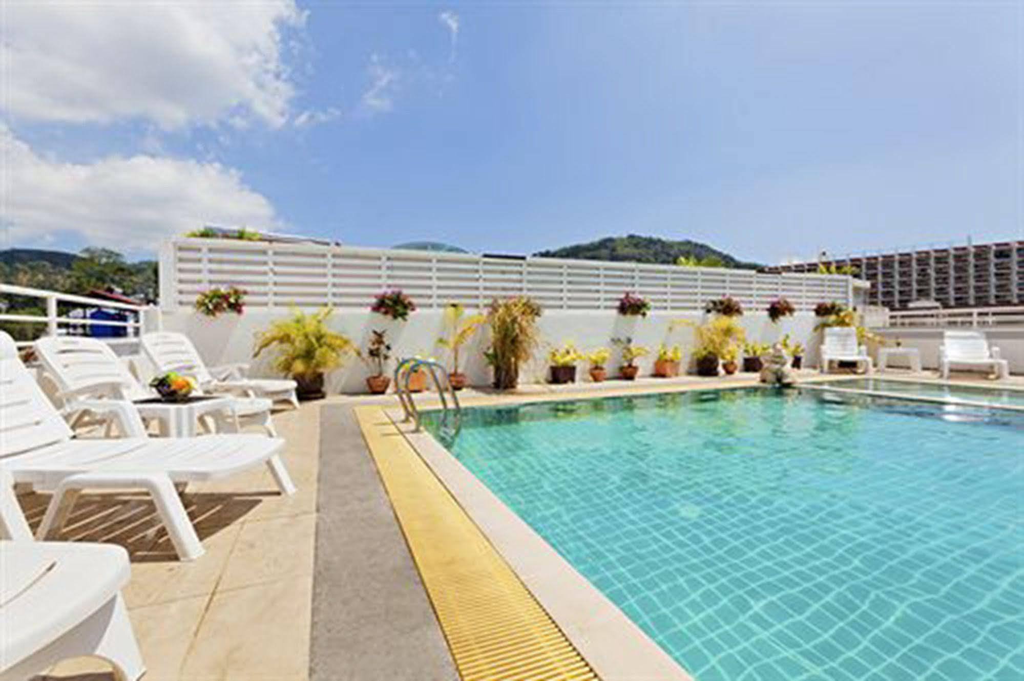 Garden Phuket Hotel Patong Esterno foto