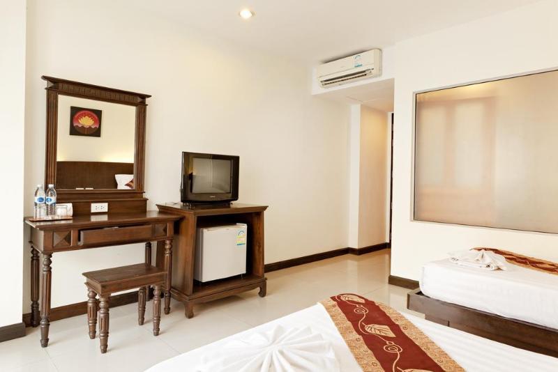 Garden Phuket Hotel Patong Esterno foto